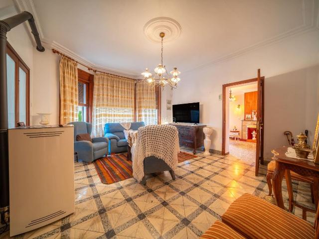 Chalet en venta en Baleares Inca, Centro. EXCLUSIVA VIVIENDA EN URBANIZACION LOS MOLINOS INCA. Chalets.