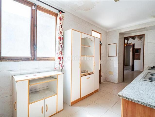 Chalet en venta en Baleares Llucmajor, Llucmajor Interior. Llucmajor. Centro histórico. Casa señorial de aprox. 526 m² construidos sobre un solar de 575 m². Chalets.
