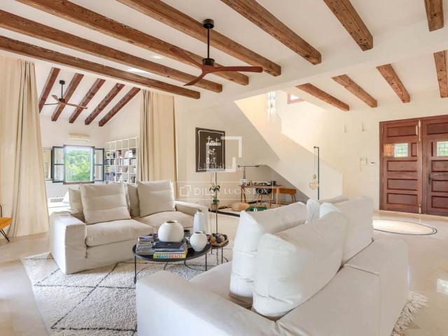 Chalet en venta en Baleares Montuïri. Casa villa en excelentes condiciones de 7 dormitorios en venta en Montuïri. Chalets.