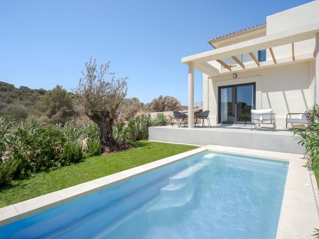 Chalet en venta en Baleares Manacor, S´Illot Cala Morlanda. Villas Sunrise Bay Residences en la Costa de Mallorca. Chalets.