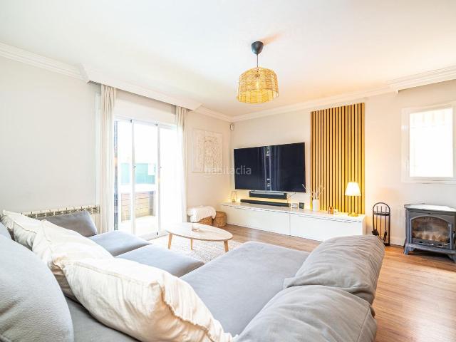 Chalet en venta en Baleares Marratxí, Son Ramonell Es Figueral. Casa unifamiliar reformada con jardín, piscina y garaje en Son Ramonell, Marratxí. Chalets.