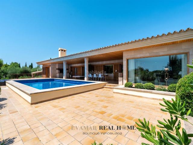 Chalet en venta en Baleares Marratxí, Sa Cabaneta. Chalet independiente en planta única con vistas a Palma, gran piscina y caseta anexa para invitados o servicio en Sa Cabaneta. Chalets.