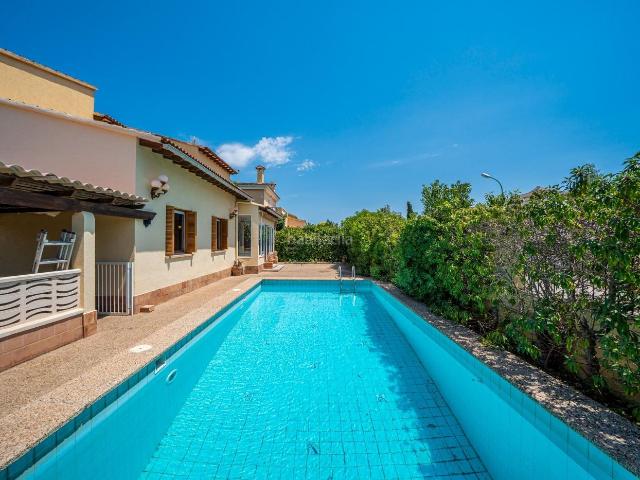 Chalet en venta en Baleares Marratxí, Pont D´Inca. CHALET INDEPENDIENTE CON PISCINA EN MARRATXÍ. Chalets.