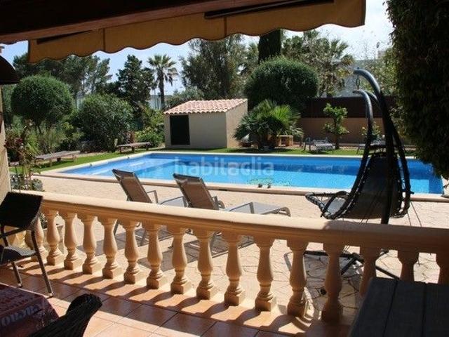 Chalet en venta en Baleares Sant Llorenç des Cardassar. Bonita Casa con piscina cerca de la Playa en Sa Coma. Chalets Sant Llorenç des.