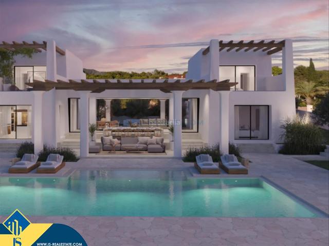 Chalet en venta en Baleares Santa Eulària, Sant Carles. Villa con piscina, Islas Baleares, Ibiza. 5 habitaciones 350 m² 250 metros al mar. Chalets Santa.
