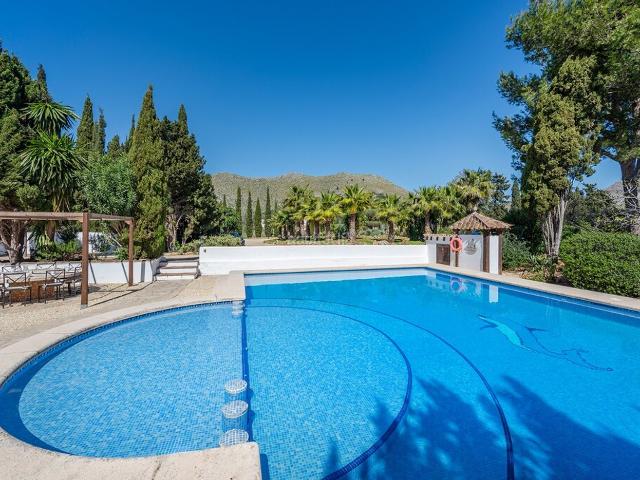 Chalet en venta en Baleares Pollença, Pollença Poble. Villa tradicional en venta entre Pollensa y Puerto Pollensa, norte de Mallorca. Chalets.