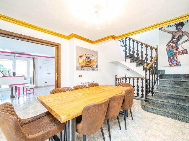Chalet en venta en Baleares Palma de Mallorca, Sant Jordi. Exclusivo chalet con gran parcela, piscina y múltiples terrazas en SAranjassa. Chalets Palma de.