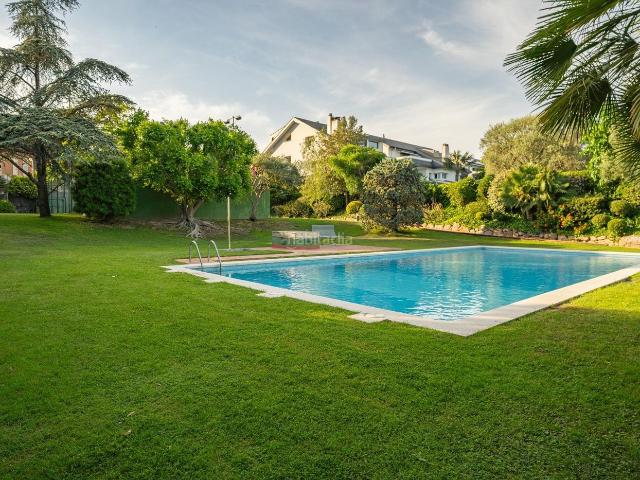 Chalet en venta en Barcelona, Pedralbes. CHALET DE GRAN LUJO EN PEDRALBES, BARCELONA. Chalets.