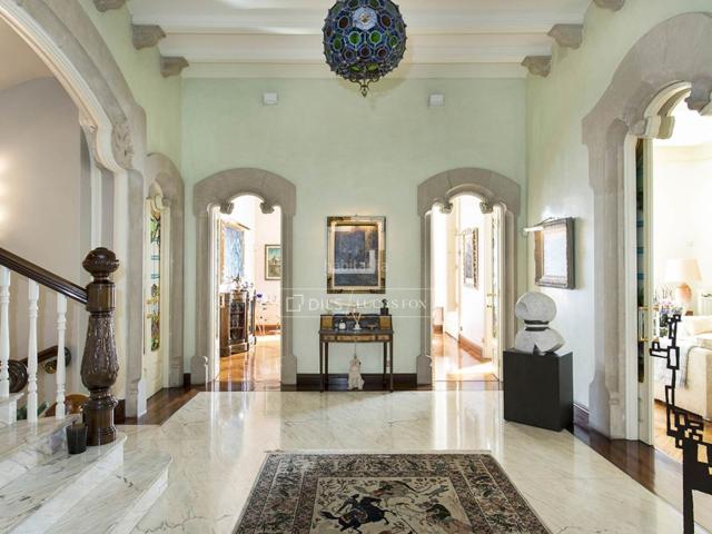 Chalet en venta en Barcelona, Sant Gervasi Bonanova. Casa villa de 6 dormitorios en venta en Sant Gervasi La Bonanova, Barcelona. Chalets.