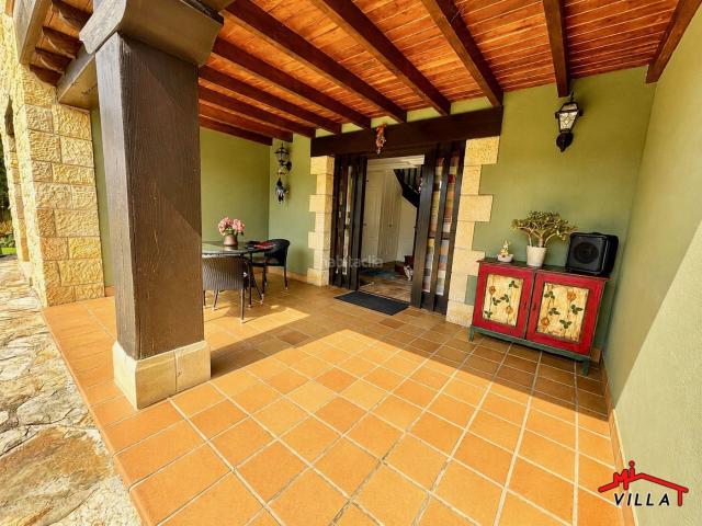 Chalet en venta en Bárcena de Cicero. Chalet Individual en venta en Barcena de Cicero, 4 dormitorios. Chalets Bárcena de.