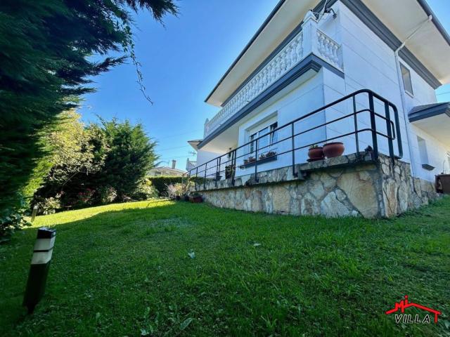 Chalet en venta en Bárcena de Cicero. Chalet Individual en venta en Treto, 5 dormitorios. Chalets Bárcena de.
