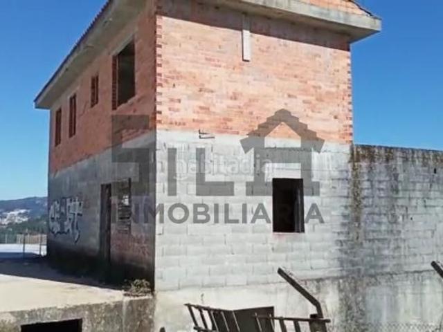 Chalet en venta en Barbadás. Chalets.