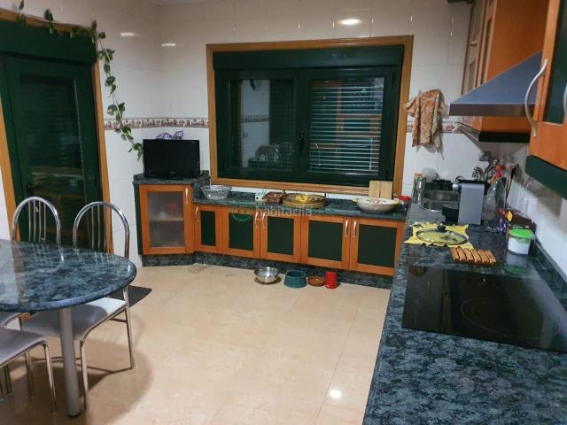 Chalet en venta en Barbadás. Chalets.