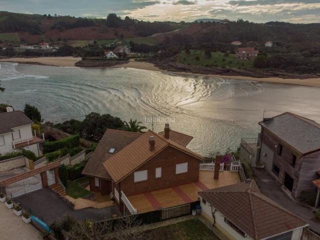 Chalet en venta en Bareyo, Ajo. Chalet independiente en la Sorrozuela Ajo Inmobiliaria en Ajo. Chalets.