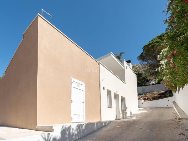 Chalet en venta en Barx. Casa de obra nueva en La Drova. Chalets.
