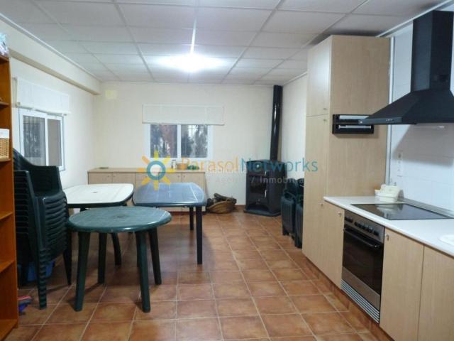 Chalet en venta en Barxeta. Casa de campo a la venta en Barcheta. Chalets.