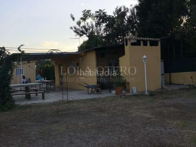 Chalet en venta en Bétera, Centro. Chalets.