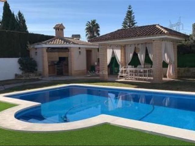 Chalet en venta en Bétera, Centro. en Bétera. Chalets.
