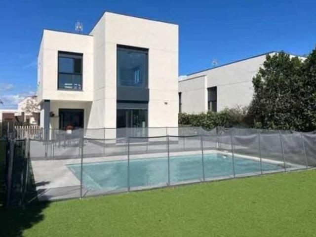 Chalet en venta en Bétera, Valencia