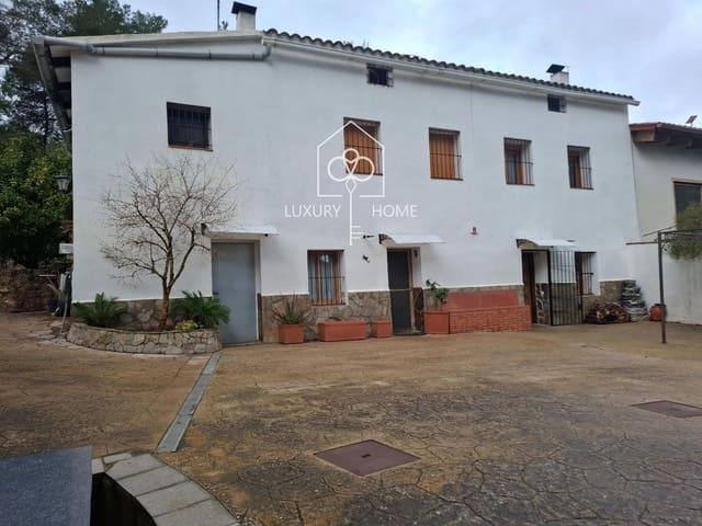 Chalet en venta en Begues, Barcelona