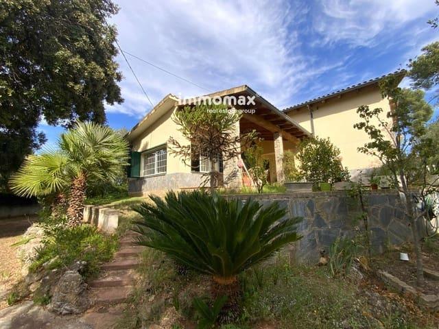 Chalet en venta en Begues, Barcelona