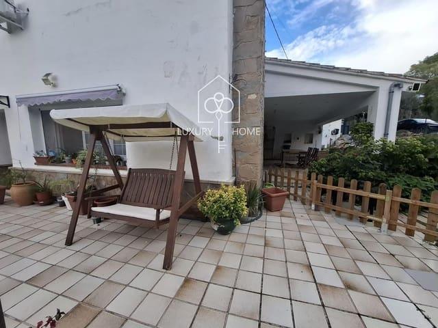 Chalet en venta en Begues, Barcelona