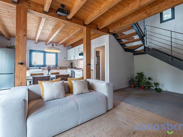 Chalet en venta en Begues, de 150 m² 4 habitaciones por 549.000