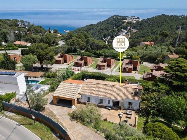 Chalet en venta en carretera Sa Tuna, Begur, de 178 m² 4 habitaciones por 750.000