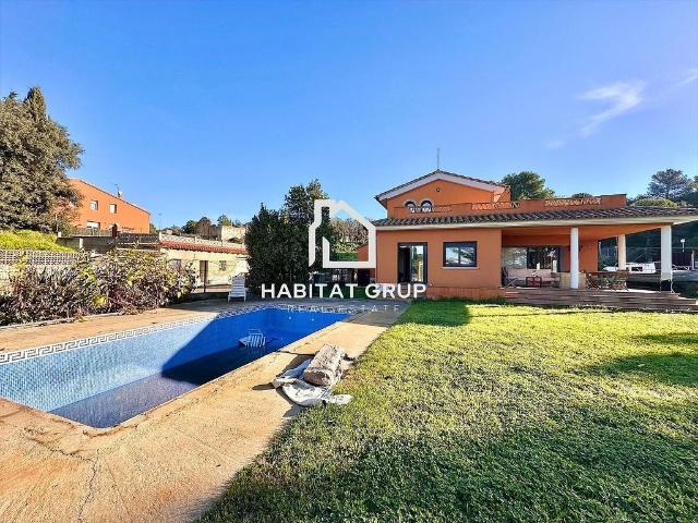 Chalet en venta en Begur, de 250 m² 3 habitaciones por 595.000