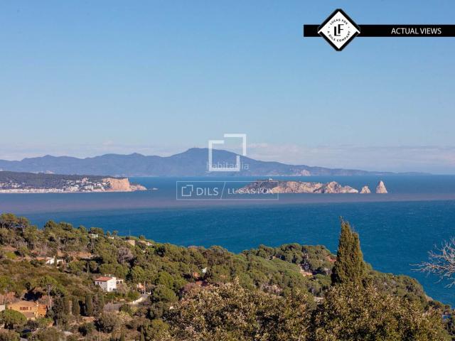 Chalet en venta en Begur, Sa Riera Sa Fontansa Costa Brava. Villa de obra nueva con vistas al mar en venta en Begur. Chalets.