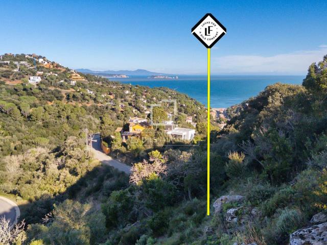Chalet en venta en Begur, Sa Riera Sa Fontansa Costa Brava. Villa de obra nueva con vistas al mar en venta en Begur. Chalets.
