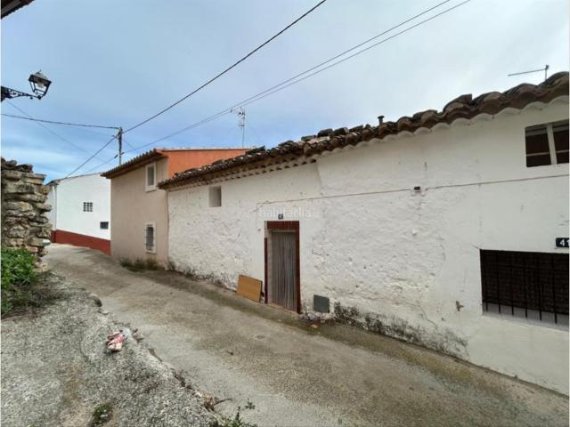 Chalet en venta en Bejís. VENTA CASA EN LOS PEREZ BEJIS. Chalets.