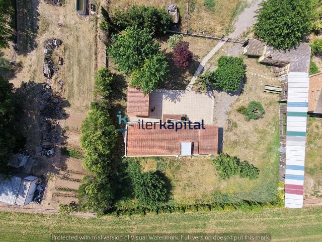Chalet en venta en Bell Lloc d´Urgell, de 198 m² 4 habitaciones por 294.000