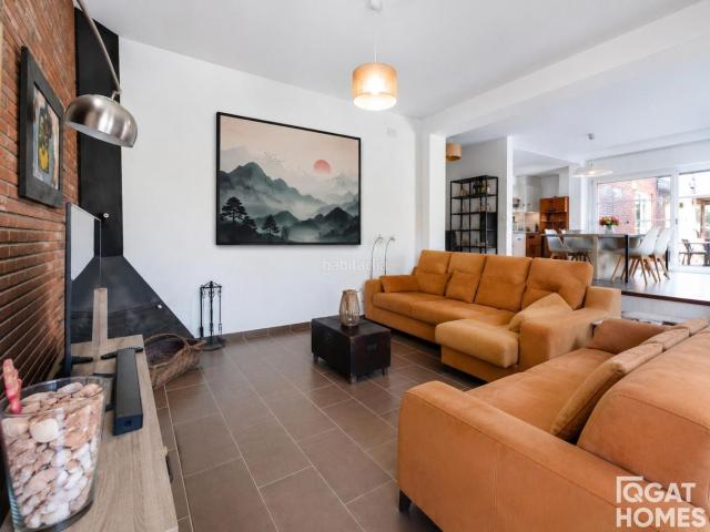 Chalet en venta en Bellaterra. Chalet Independiente en Bellaterra. Chalets.