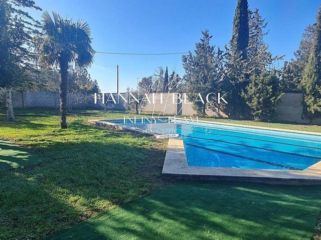 Chalet en venta en Bellpuig, de 217 m² 8 habitaciones por 395.000