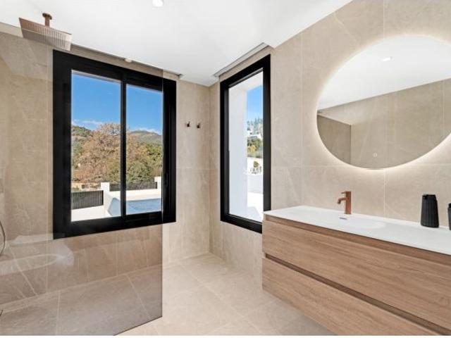 Chalet en Venta en Benahavís, Málaga