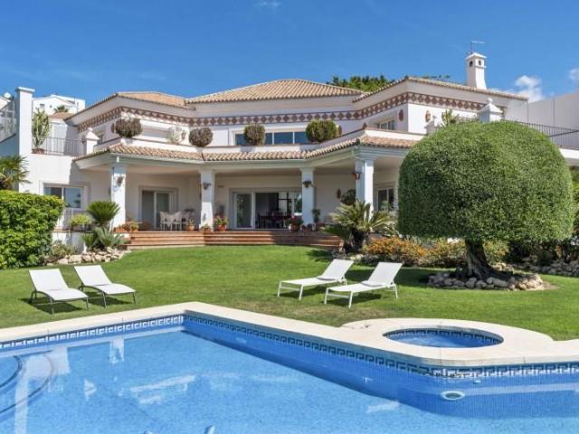 Chalet en venta en Benahavís, Benahavis