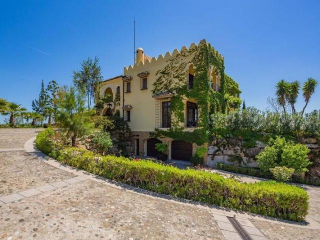 Chalet en venta en Benahavís, Benahavis