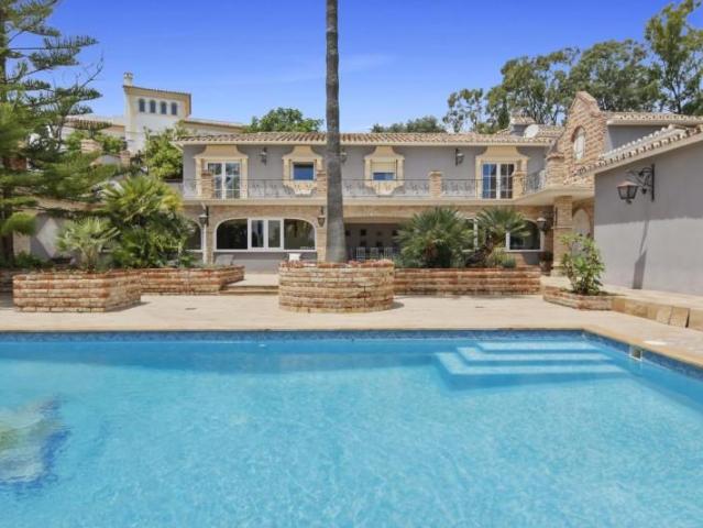 Chalet en venta en Benahavís, Benahavis