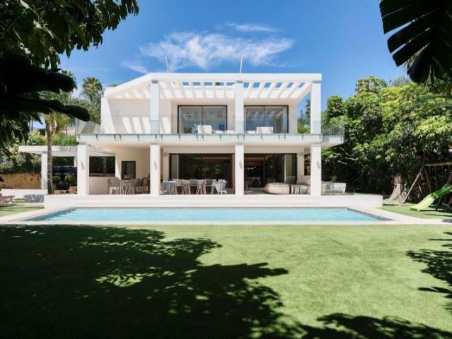 Chalet en venta en Benahavís, Benahavis