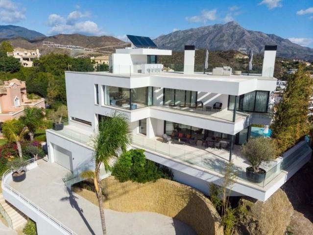 Chalet en venta en Benahavís, Benahavis