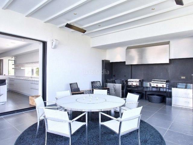 Chalet en venta en Benahavís, Benahavís pueblo. Villa en Venta en Los Flamingos Benahavis, Malaga. Chalets.
