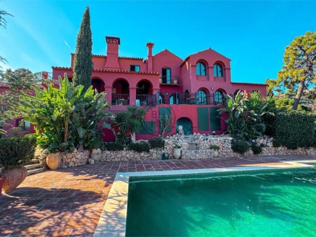 Chalet en venta en Benahavís, El Madronal