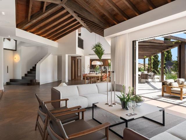 Chalet en venta en Benahavís, La Quinta. Chalets.