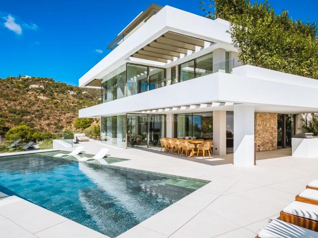 Chalet en venta en Benahavís, La Quinta. Increible Villa en Venta en La Quinta. Chalets.