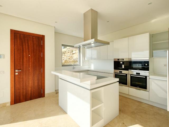 Chalet en venta en Benahavís, Los Arqueros Puerto del Almendro. VILLA COM IMPRESIONANTES VISTAS Y ACCESIBILIDAD A SERVICIOS. Chalets.