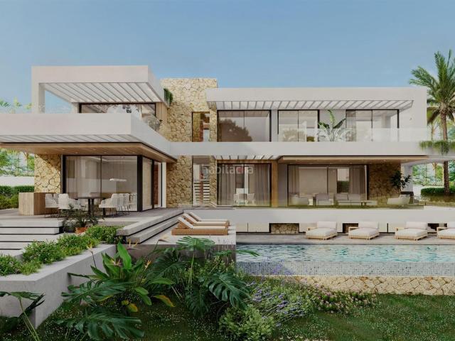 Chalet en venta en Benahavís, Los Flamingos. Chalets.