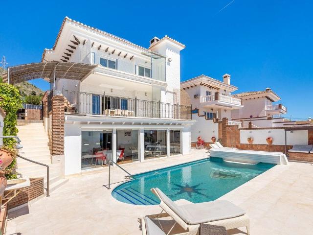 Chalet en venta en Benalmádena, La Capellanía El Higuerón. Chalets.