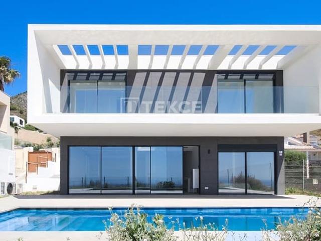 Chalet en venta en Benalmádena, Málaga Costa del Sol