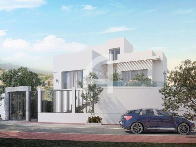 Chalet en venta en Benalmádena, Santangelo. INCREIBLE VILLA DE LUJO EN BENALMÁDENA CON PISCINA INFINITY. Chalets.